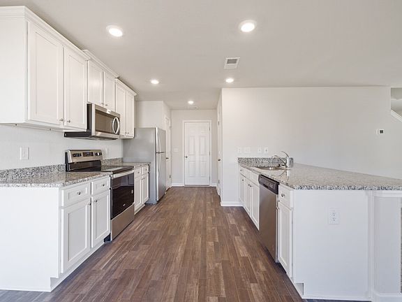 5th image of 4604 Hazelburn Dr
