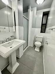 Rented by Nest Seekers International