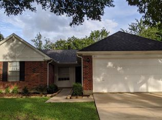 4911 Red Lantern Dr, Friendswood, TX 77546