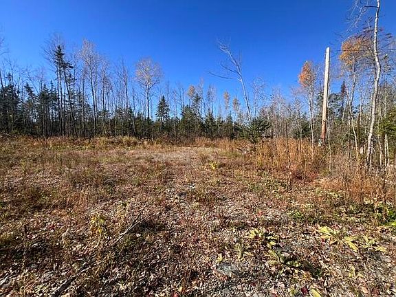 4th image of 301  Estabrook Road