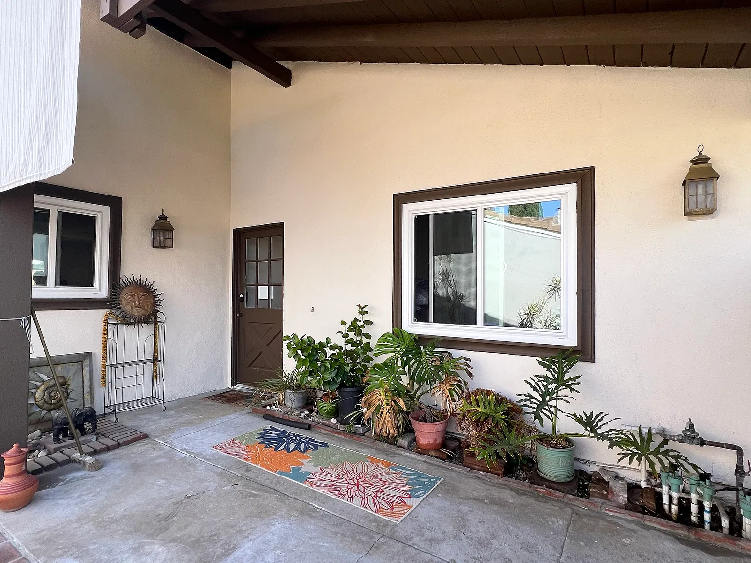 3 bed, 1346 sqft, $3,500 — Photo 2