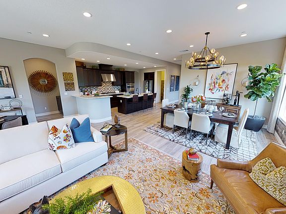 Costa Dorada Living and Dining Area