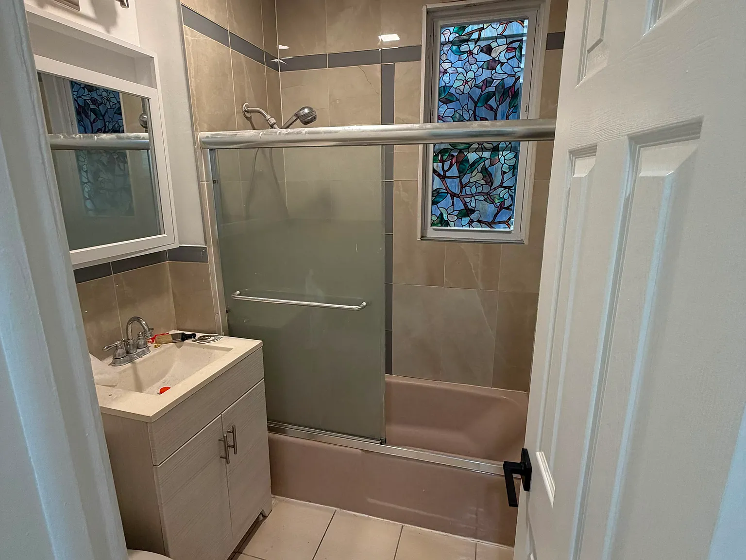 2 bed, $2,700 — Photo 3
