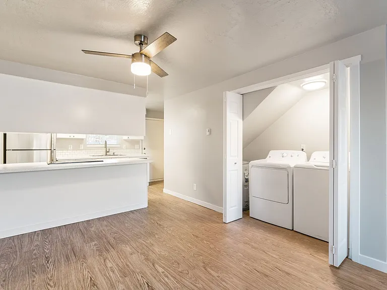 2-WEEKS FREE | North River Apartments — Photo 14