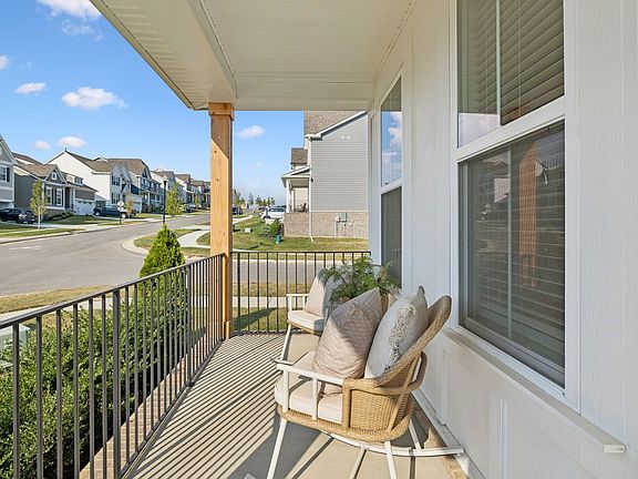 3rd image of 318 Rawling Ln