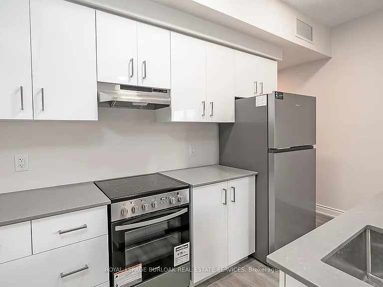 259 King St E #3A — Photo 8