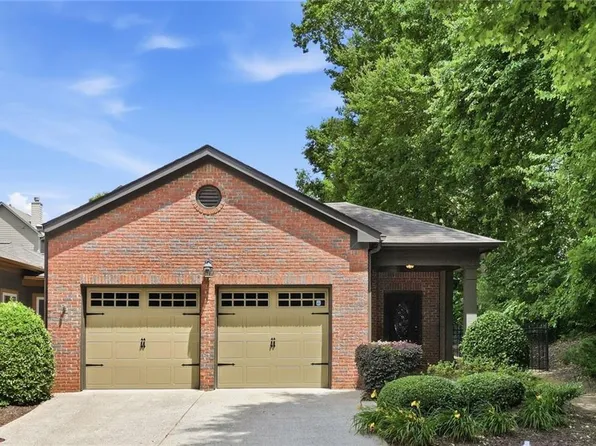 300 Burkwood Ln, Acworth, GA 30102
