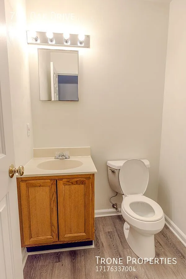 2 bed, 1.5 bath, 10 sqft, $1,495 — Photo 2