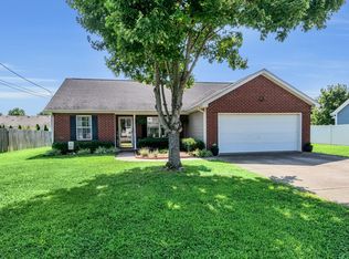 2918 Henderson Ln, Murfreesboro, TN 37130