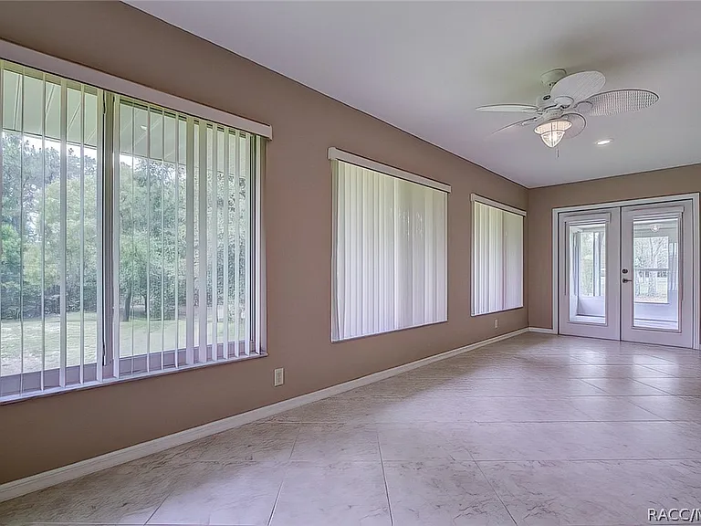 12 Anton Ct — Photo 14