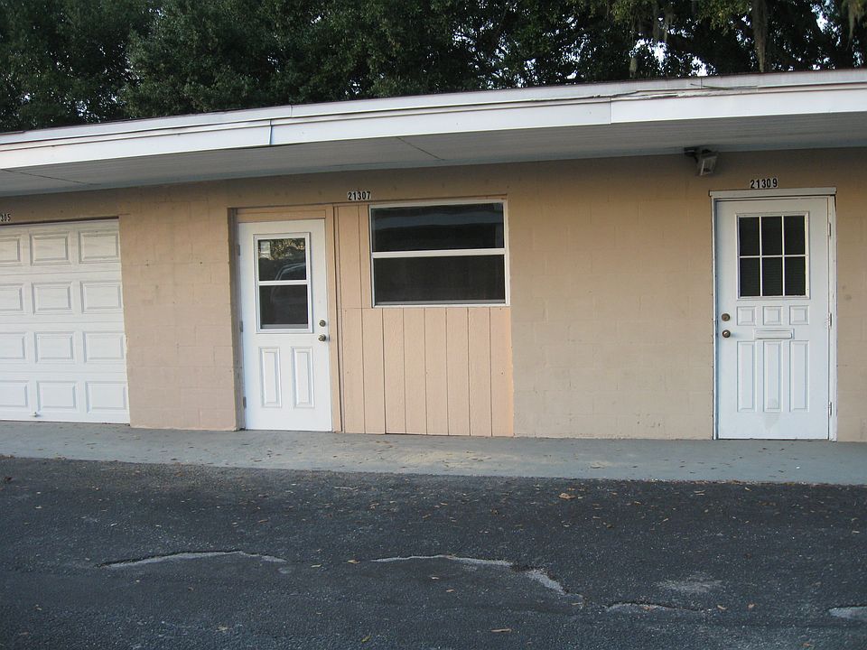 1st image of 21311 Paoli Dr