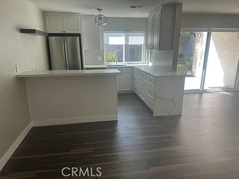 1 bed, 676 sqft, $2,550 — Photo 2