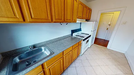 Rented by Metro Garden Realty NYC