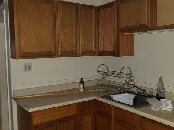 3rd image of 6512 S Ashland Ave