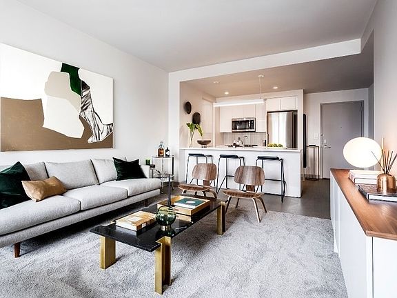3rd image of 2922 Northern Blvd APT 2905