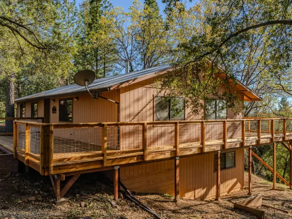 13771 West Ct, Pine Grove, CA 95665