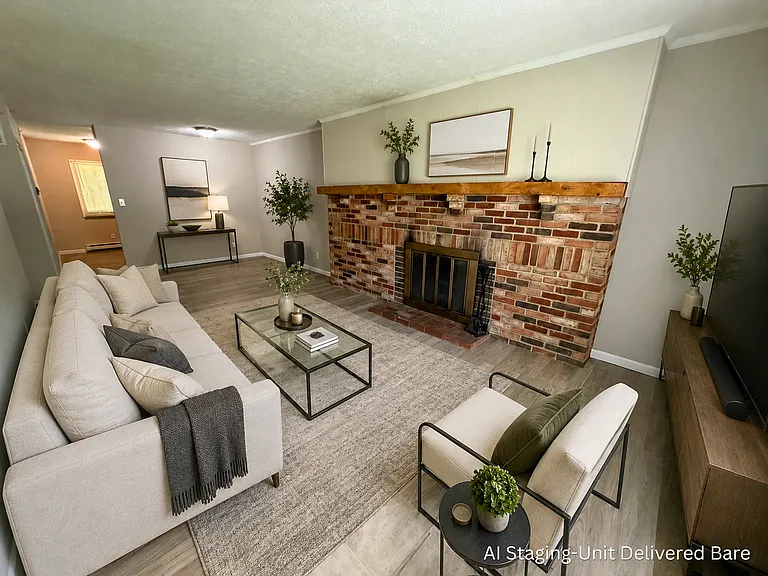 2450 Echo Valley Dr — Photo 3