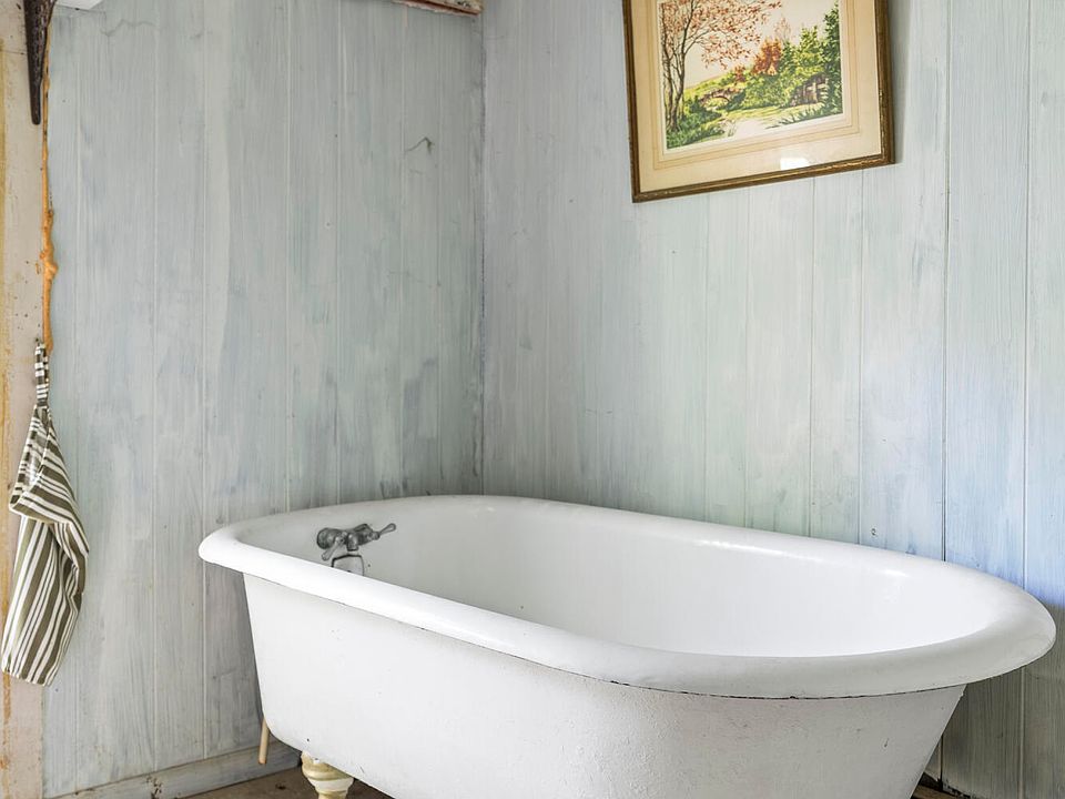 25th image of this home