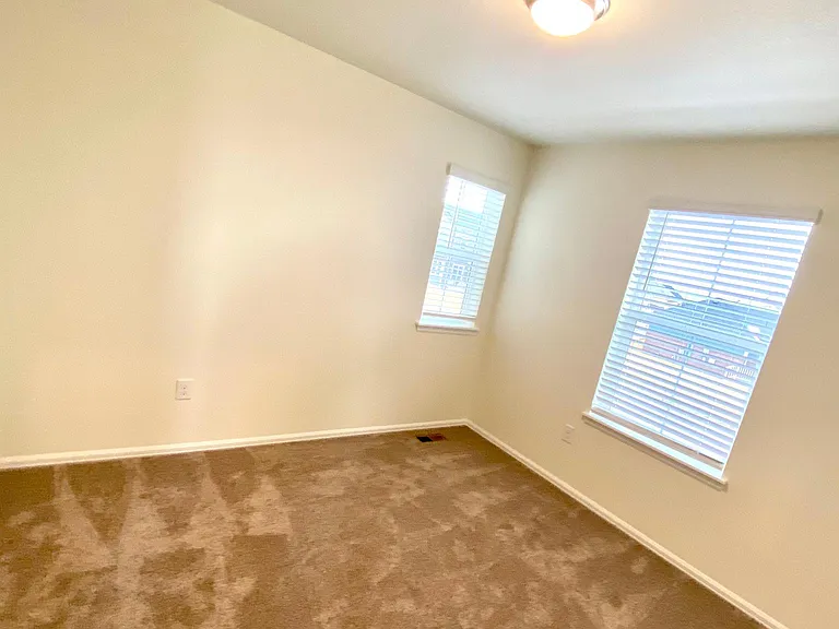 17619 Olive St — Photo 18