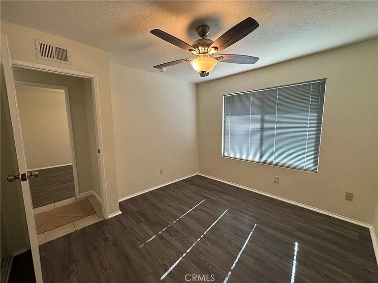 1792 N Ann St — Photo 27