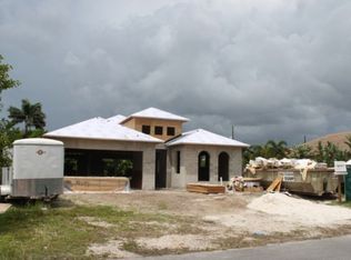 645 Fairway Ter, Naples, FL 34103