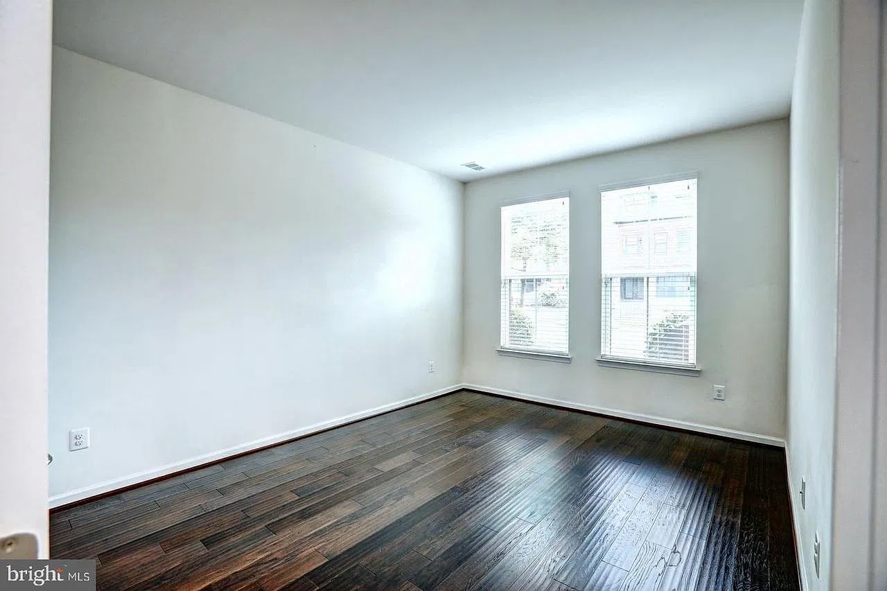 43381 Southland St — Photo 3