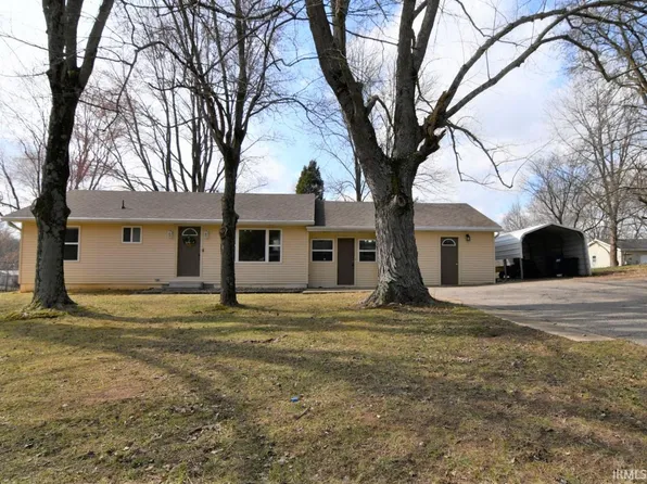 611 Russell Rd, Chandler, IN 47610