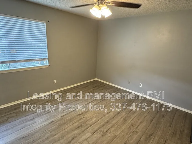 300 Lozes Ave #1603 — Photo 14