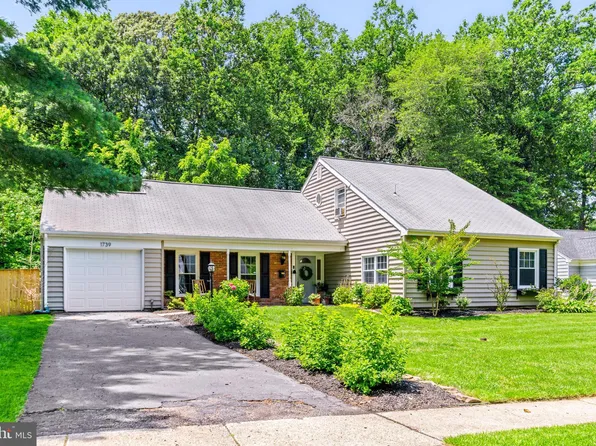 1739 Mayfair Pl, Crofton, MD 21114