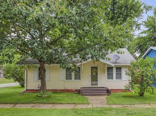 621 W Wilkinson St, Goshen, IN 46528