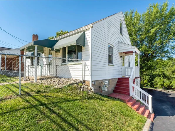 369 Dixon Blvd, Uniontown, PA 15401