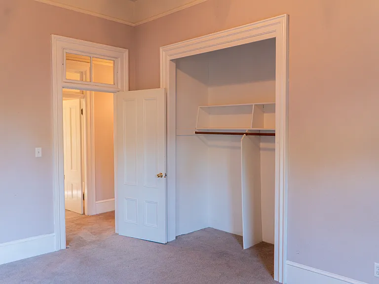 925 F St #2 — Photo 14