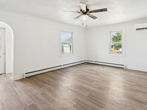 3rd image of 158 River Trail Dr #1