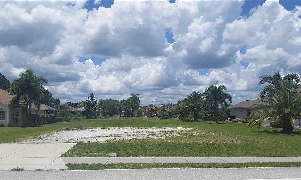 1st image of 289 Rotonda Blvd E