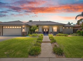 12605 Hawaii Ln, Bakersfield, CA 93312