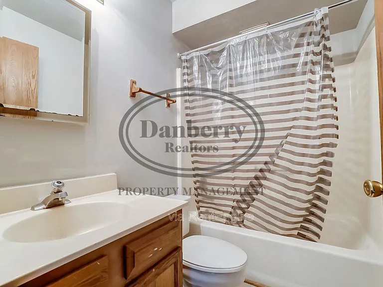3164 Kylemore Rd — Photo 21