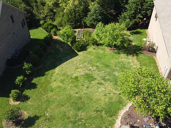 5th image of 1829 Rockford Ln