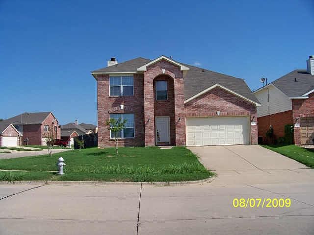 1st image of 931 Allencrest Dr