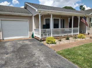 192 Phelps Ct, Bowling Green, KY 42104