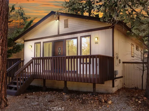 426 Cedar Ln, Sugarloaf, CA 92386