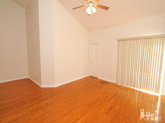 4th image of 317 Hibiscus Way