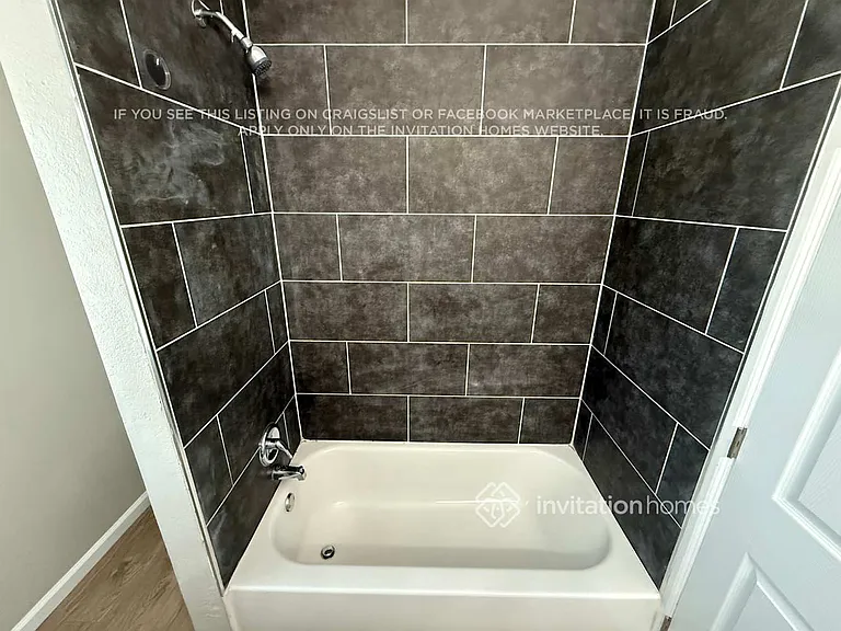 10541 Cherry St — Photo 14