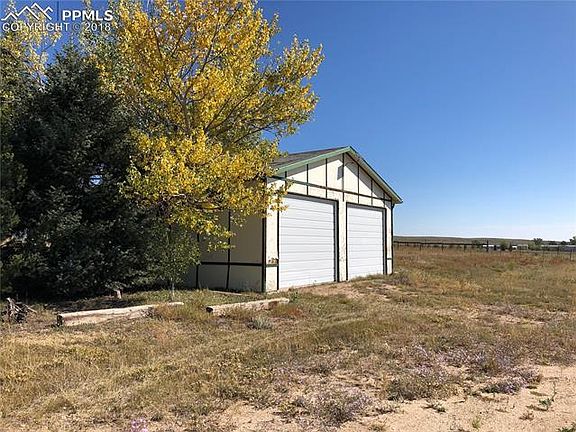 2nd image of 15850 Bankers Ct