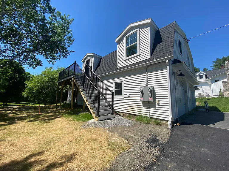 60 Sheldon St #3 — Photo 4