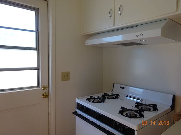 3rd image of 1137 Laguna St