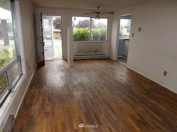 2nd image of 4301 N Highland Avenue