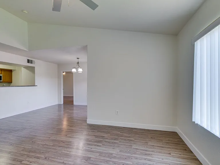 6650 W Warm Springs Rd #2118-16 — Photo 4