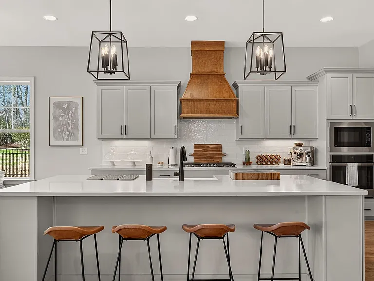 210 Lookout Rdg — Photo 13