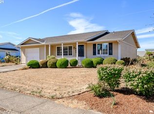 865 N 9th St, Aumsville, OR 97325