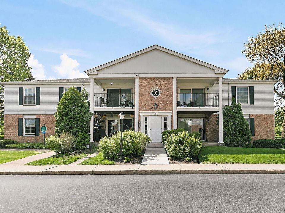 1st image of 987 Golf Course Rd APT 4